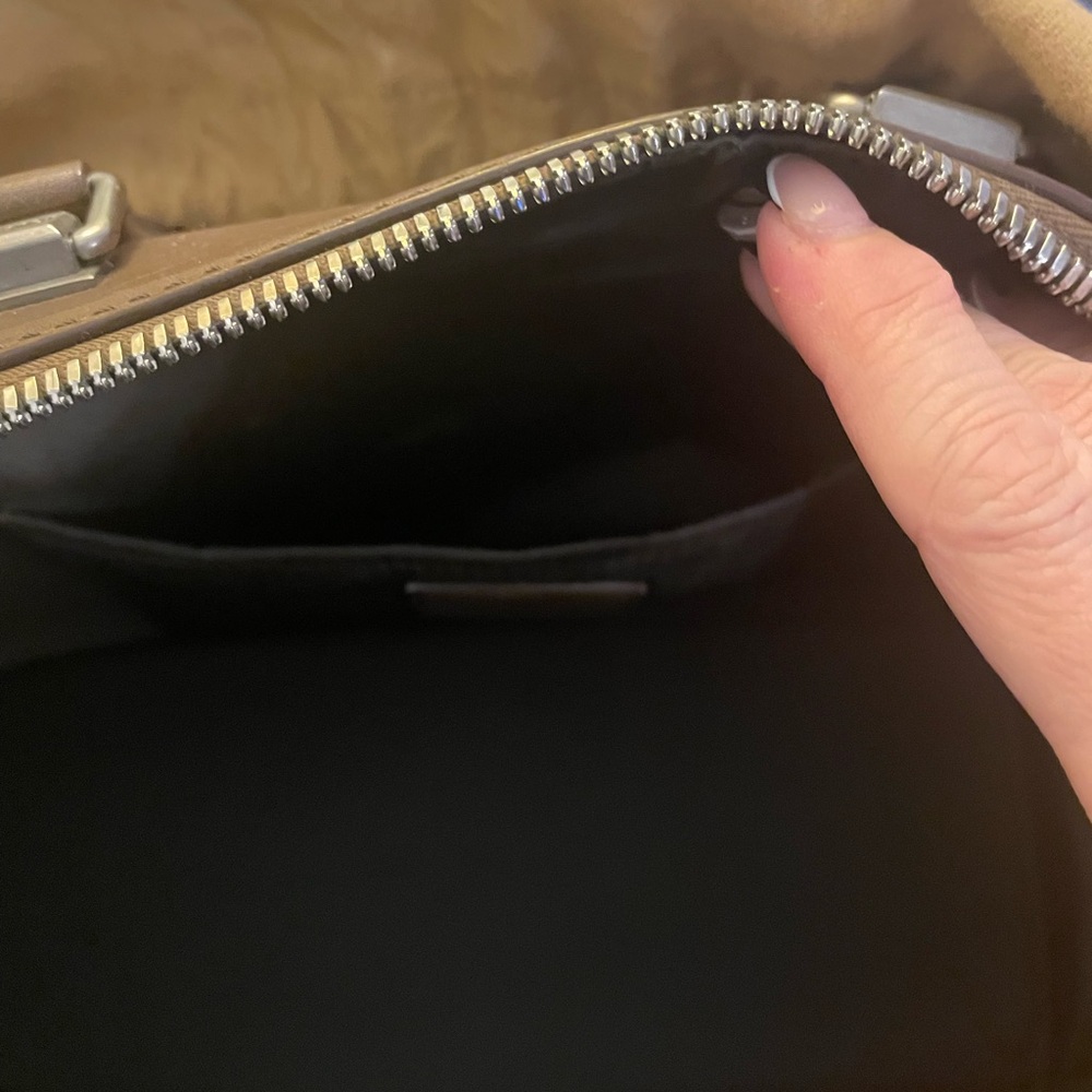 LOUIS VUITTON Limited Edition Khaki Monogram Sunshine Express Speedy Bag - Picture 4 of 7